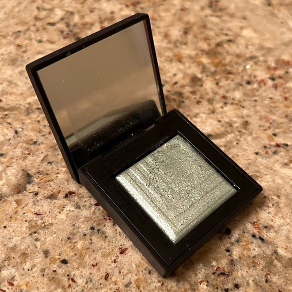 Nars dual intensity eyeshadow- tarvos - Picture 1 of 4